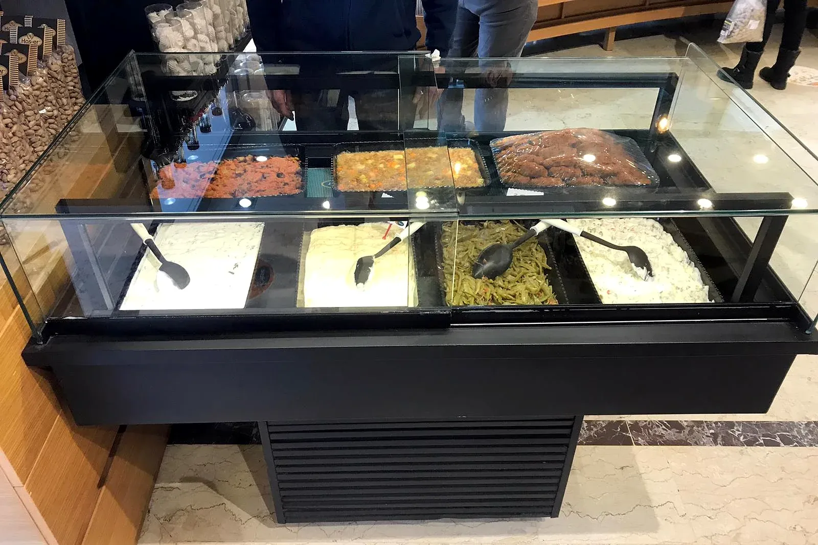 GN küvetli soğutmalı salata ve meze tezgâhı